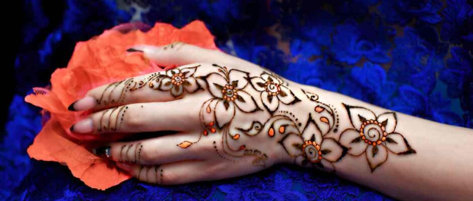 Stylish_Dxya0dsga6i= Simple Mehndi Design