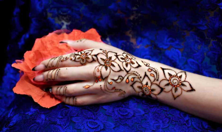 Stylish_Dxya0dsga6i= Simple Mehndi Design