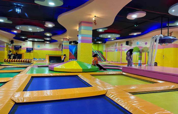 Skyjumper Trampoline Park Delhi Photos